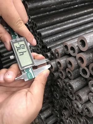 Op maat gemaakte Zhongyu Mild Spiral Weld Hollow Section Support Carbon Steel Pipe Tube voor 6.4M Lengte en Buigverwerking
