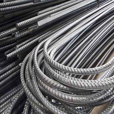 6 mm 8 mm 10 mm 12 mm 16 mm 20 mm warmgewalst vervormd staalstaal met ASTM-standaard HRB400/500/ASTM A615/BS4449