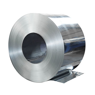 Dx51d Dx52d Dx53d gegalvaniseerde stalen spoel voor laagkoolstofstaalstrook, gebaseerd op warmgewalste techniek en geolied of niet-geolied