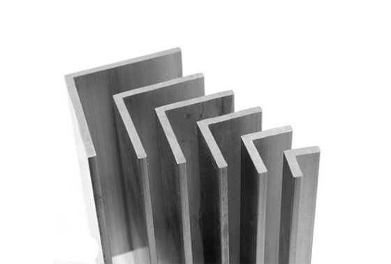 Corrosiebestendig Z-vormige hoekbewaking roestvrij staal hoeken ijzeren kralen 304 35x35x5 mm voor ASTM-standaard
