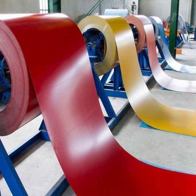 Certificaat c PPGI Spiraal voorgeschilderd staal Spiraal RAL Kleurbedekte staal voor dakplaten