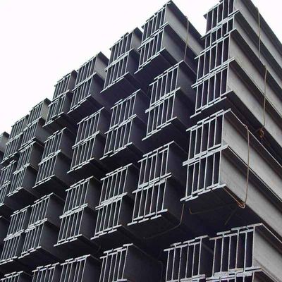 JIS SS400 H-balk van koolstofstaal met hoge specificaties, gefactureerd volgens theoretisch gewicht met een webbreedte van 100 mm-900 mm