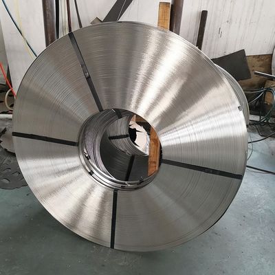 8K sus430 aisi 304 2b Oppervlak TSHS Spiraalwondenpakkingen Warmgewalste roestvrijstalen spoel