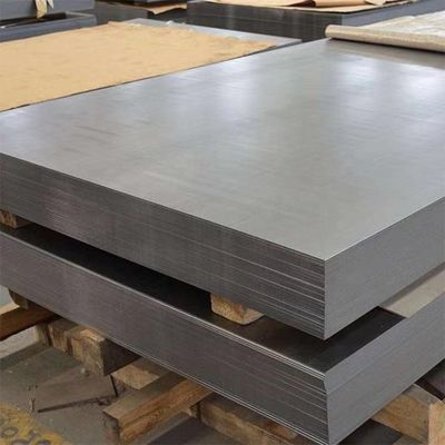 Aanpassing Breedte Q235B Staalkwaliteit Warmgewalst Zwart IJzer Metaal A36 DC01 Q235 Carbon Steel Strip Coil