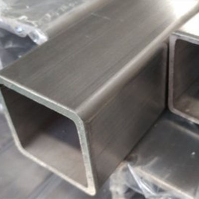 Vierkante vorm ASTM Standard roestvrij staal 600 rechthoekige buis 1,5 in 30*30 Rails Vierkante groef slot Kleine buis