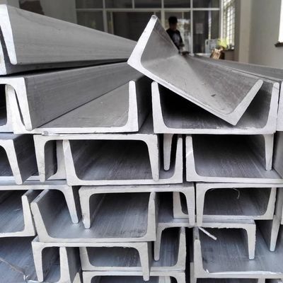 1-12 m lengte bouwmaterialen koudgewalst dun gegalvaniseerd plaat staal dubbele U-kanaal ijzer grootte voor de bouw