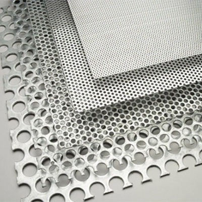 Klantdikte Roestvrij staal geperforeerd plaat 201 316L 904L 310S SS 304 Plaat voor plafonddecoratieoplossing