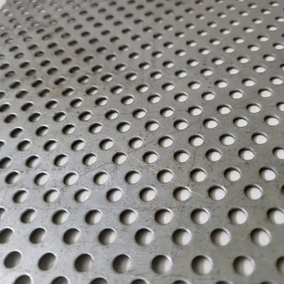 Klantdikte Roestvrij staal geperforeerd plaat 201 316L 904L 310S SS 304 Plaat voor plafonddecoratieoplossing