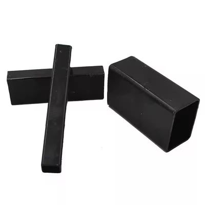 Warmgewalste AISI 1020 Automotive Grade S355JR vierkant buis met Carbon Black Iron Geverfd oppervlak 20x20 mm naadloos staal