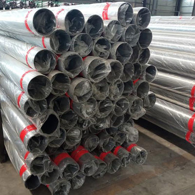 Hoge hardheid smeden naadloze aluminiumbuis voor automotive warmtewisselaars factureren volgens feitelijk gewicht sectie vorm ROND