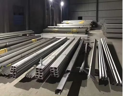 U-kanaal warmgewalst lichtgewicht C-staalkanaals secties met lengte als klantvereiste