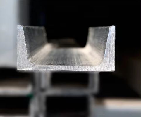 U-kanaal warmgewalst lichtgewicht C-staalkanaals secties met lengte als klantvereiste