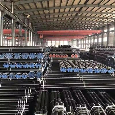 Niet-gelegeerde ronde naadloze koolstofstaalbuis/buis Q235/Q195/Q345/A36/10*10 mm/0,5-12,0 mm/voorgegalvaniseerd/warm gegalvaniseerd