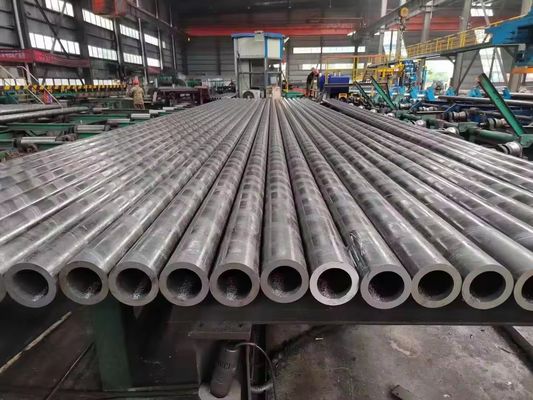 Niet-gelegeerde ronde naadloze koolstofstaalbuis/buis Q235/Q195/Q345/A36/10*10 mm/0,5-12,0 mm/voorgegalvaniseerd/warm gegalvaniseerd