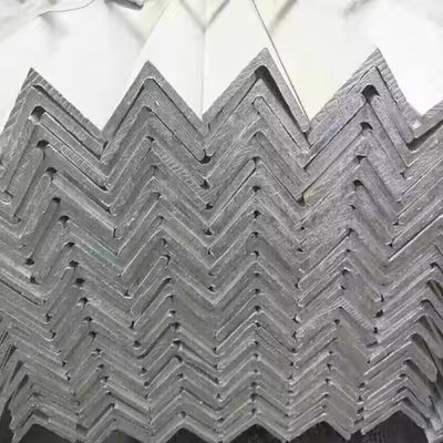Buiten zware werkzaamheden gelijkhoekige hoek zwart koolstofstaal 100x50 L hoek ijzer ST235JR voor beugels factureren volgens theoretisch gewicht