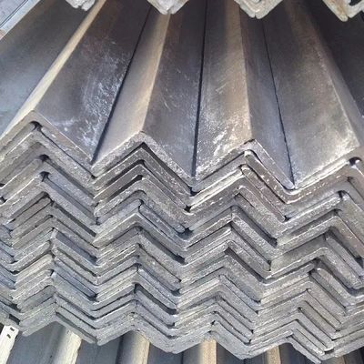 BA oppervlakteafwerking gegalvaniseerd geperst staal hoek standaard 50x50x5 mm voor stalen frames 75x75 gesloten koud getrokken gelijk