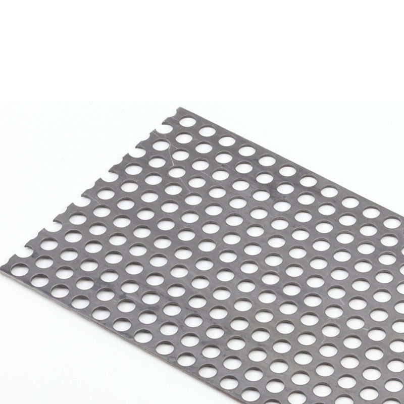 Klantdikte Roestvrij staal geperforeerd plaat 201 316L 904L 310S SS 304 Plaat voor plafonddecoratieoplossing